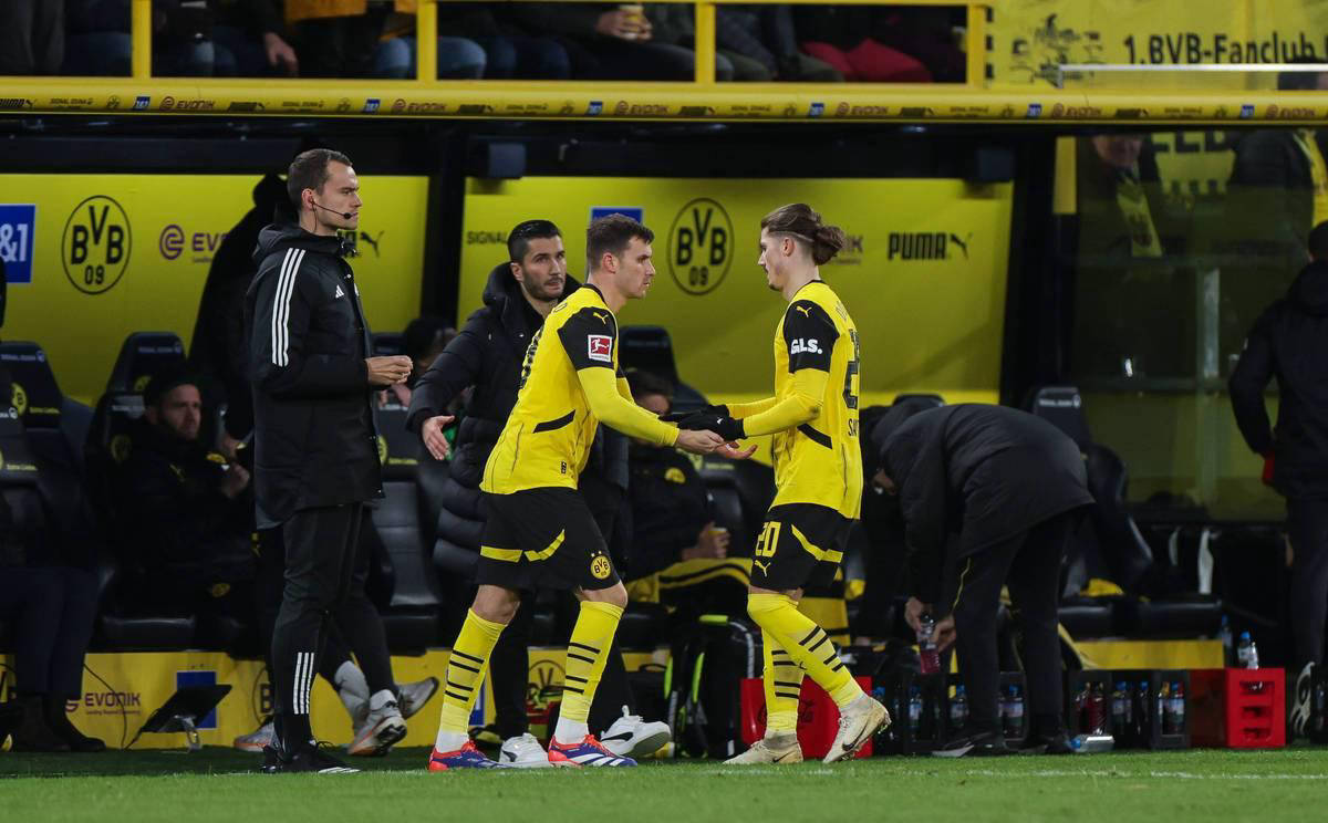 皇冠体育官方网站-关于多特蒙德主场大胜云达不莱梅，喜获胜利的信息